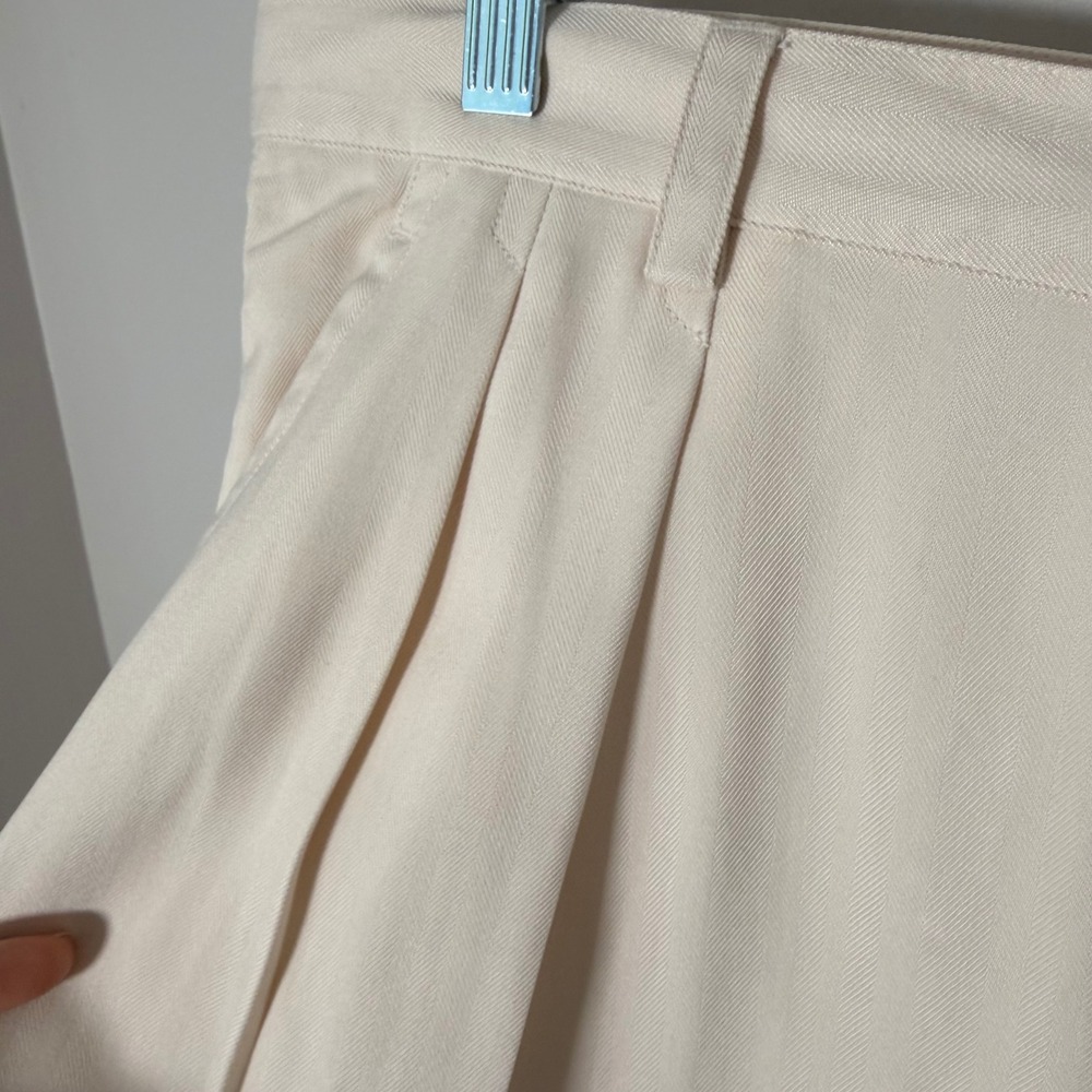 Tommy Bahama Silk Pleated Vintage Shorts (38) Khaki Beige Resort Golf Relax - Picture 4 of 14